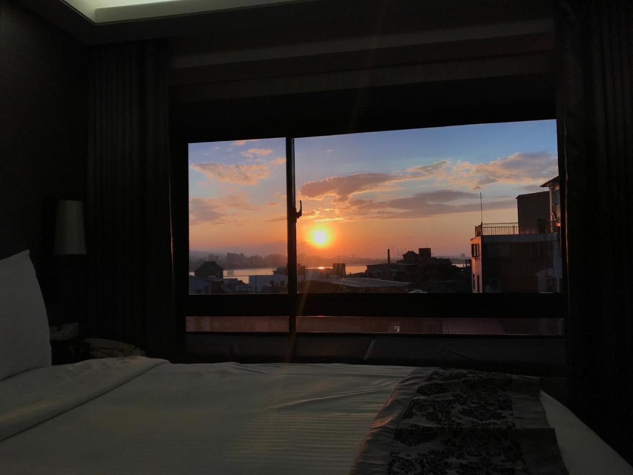 Open Room Hotel Tamsui Exterior photo